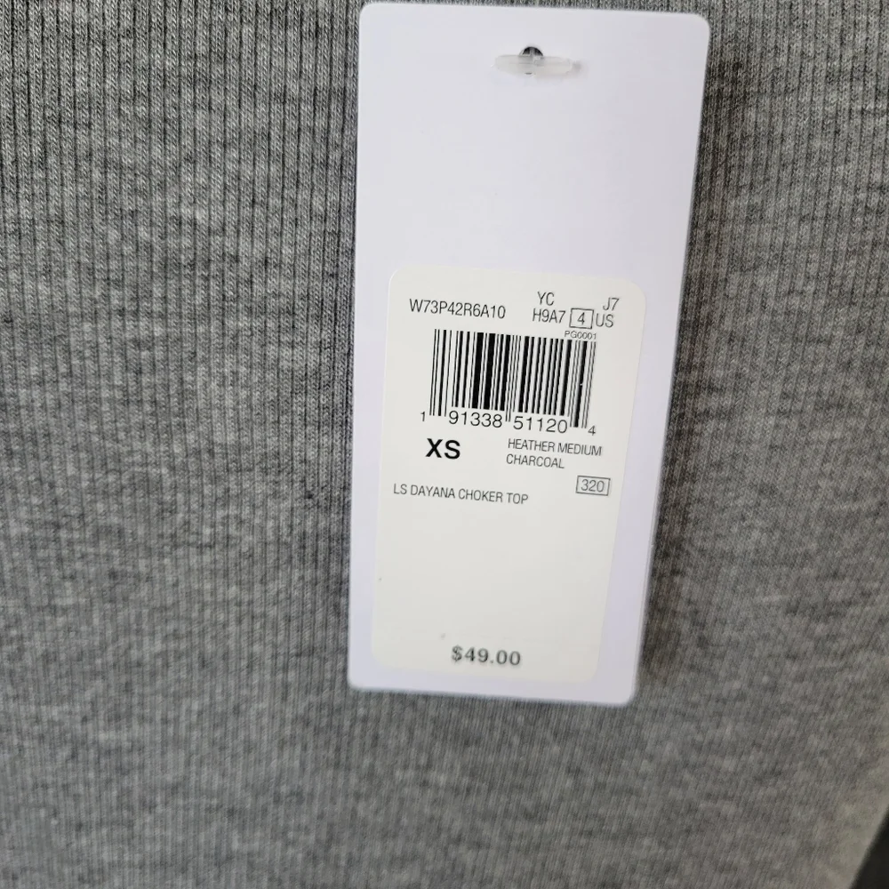 NWT Guess Dayana Knit Blouse - X-Small - Picture 4 of 6